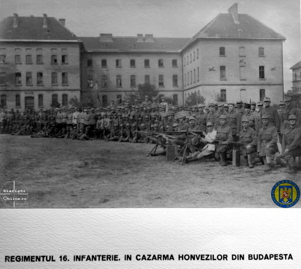 4-Reg-16-Infanterie-in-Cazarma-Honvezilor-Armata-Romana-la-Budapesta-Foto-Roncea-Ro-Ziaristi-Online-Arhivele-Nationale