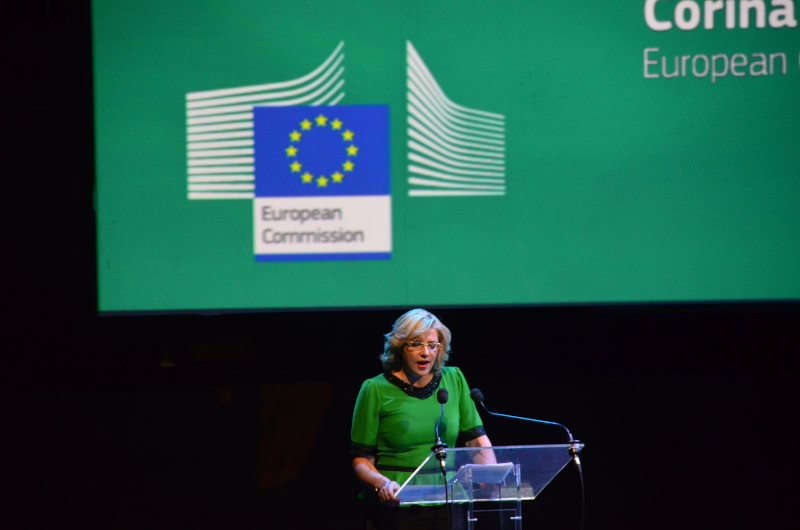 corina-cretu-regiostars-award-mic