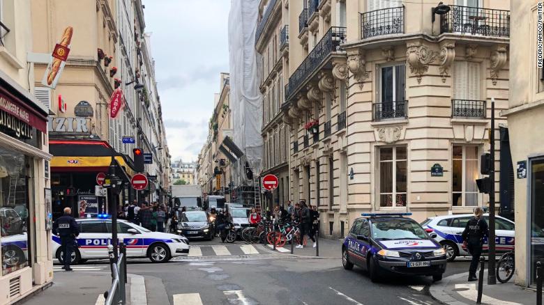 Paris 2