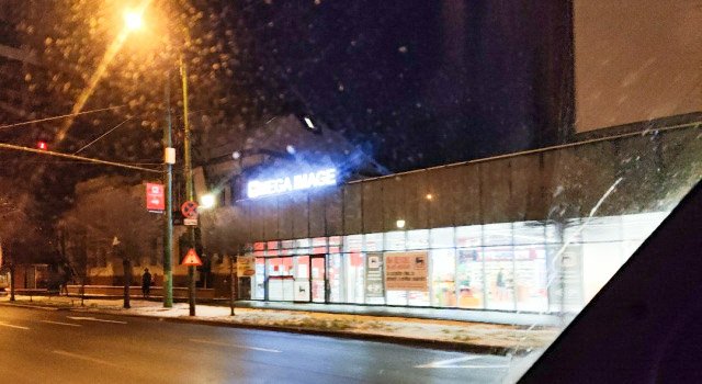 Supermarket